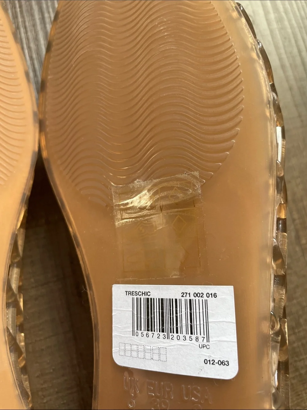 ALDO Nude/Tan Lattice Slip-On Flats - Picture 4 of 9